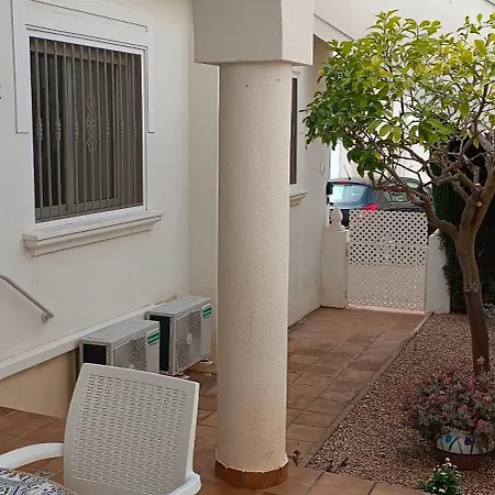 Holiday home Maison Entiere Avec Piscine, Wifi, Grand Solarium Et Terrain Arbore Orihuela