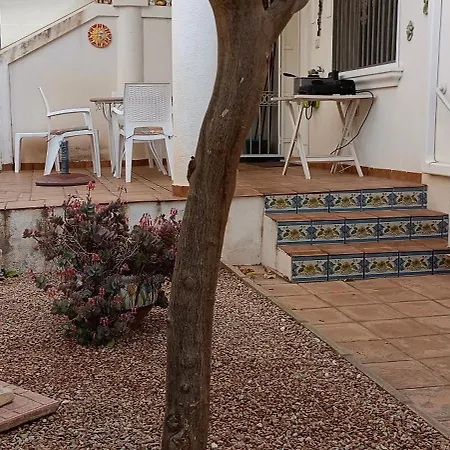 Maison Entiere Avec Piscine, Wifi, Grand Solarium Et Terrain Arbore Holiday home Orihuela